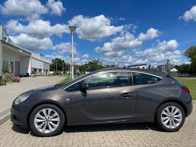 Używane Opel Astra - 23 900 PLN, 191 374 km, 2014