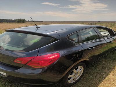 Używane Opel Astra - 22 500 PLN, 144 200 km, 2010