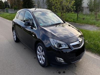 Używane Opel Astra - 31 500 PLN, 169 400 km, 2010