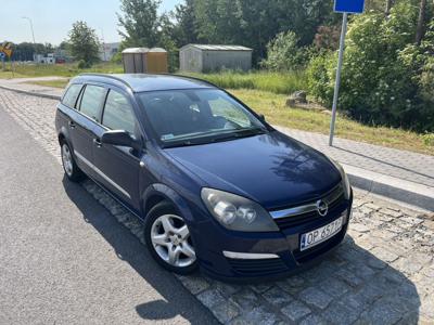 Używane Opel Astra - 8 900 PLN, 100 000 km, 2007
