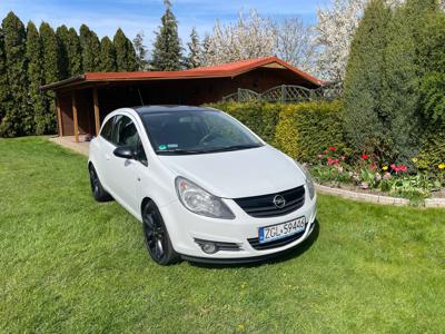 Używane Opel Corsa - 13 500 PLN, 215 000 km, 2009