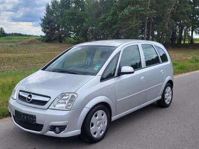 Używane Opel Meriva - 10 900 PLN, 205 452 km, 2006