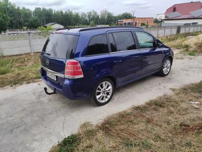 Używane Opel Zafira - 12 000 PLN, 240 000 km, 2006