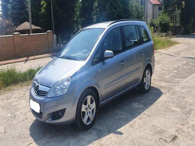 Używane Opel Zafira - 16 850 PLN, 260 000 km, 2009