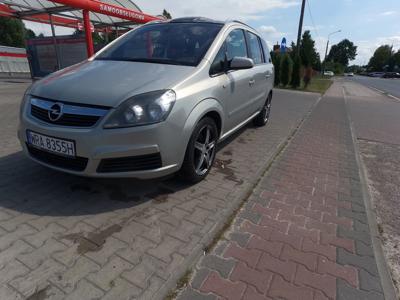 Używane Opel Zafira - 16 900 PLN, 218 200 km, 2005