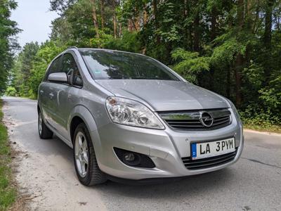 Używane Opel Zafira - 18 900 PLN, 156 000 km, 2009