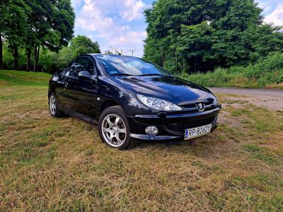 Używane Peugeot 206 CC - 11 000 PLN, 204 000 km, 2003