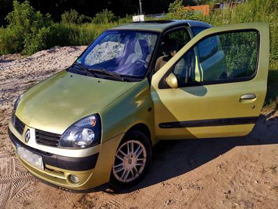 Używane Renault Clio - 3 900 PLN, 244 599 km, 2004