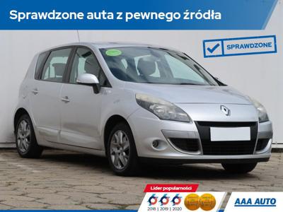 Używane Renault Scenic - 28 000 PLN, 113 172 km, 2011