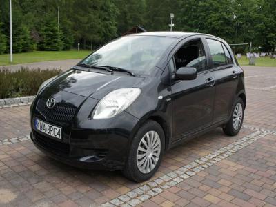 Używane Toyota Yaris - 10 900 PLN, 294 600 km, 2006