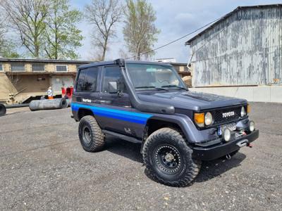 Używane Toyota Land Cruiser - 38 900 PLN, 255 000 km, 1988