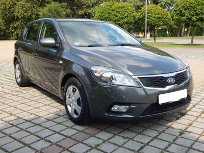 Używane Kia Ceed - 22 800 PLN, 154 930 km, 2011