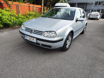 Używane Volkswagen Golf - 4 390 PLN, 267 170 km, 2000