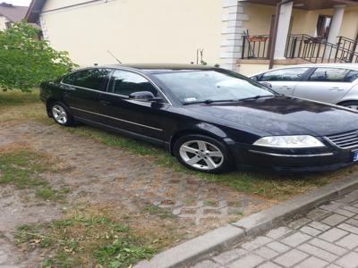 Używane Volkswagen Passat - 13 800 PLN, 199 100 km, 2004