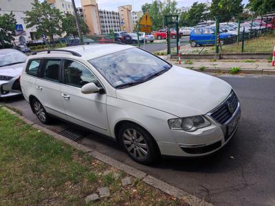 Używane Volkswagen Passat - 15 000 PLN, 276 000 km, 2009