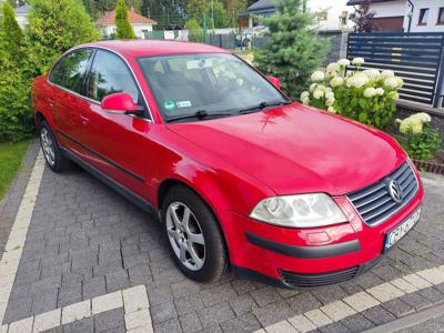 Używane Volkswagen Passat - 7 500 PLN, 300 000 km, 2004