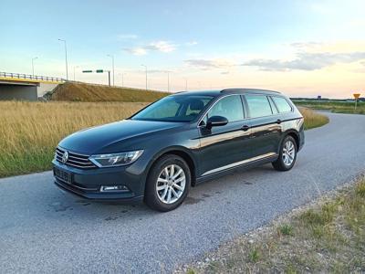 Używane Volkswagen Passat - 63 900 PLN, 179 000 km, 2017