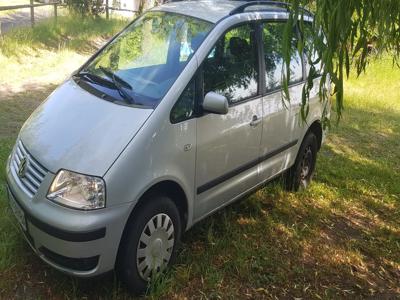 Używane Volkswagen Sharan - 8 000 PLN, 243 750 km, 2000