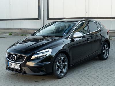 Używane Volvo V40 - 63 500 PLN, 200 000 km, 2018