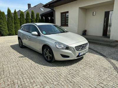 Używane Volvo V60 - 39 500 PLN, 185 000 km, 2013