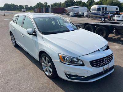 Używane Volvo V60 - 42 000 PLN, 54 000 km, 2017