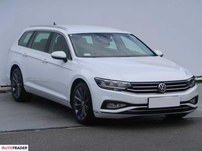 Volkswagen Passat 2.0 147 KM 2019r. (Piaseczno)