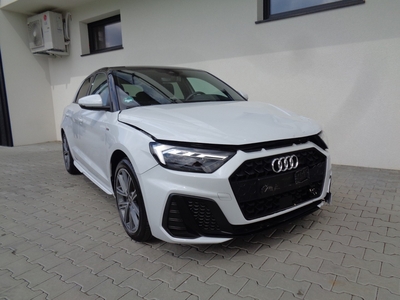 Audi A1 I (8X) S LINE