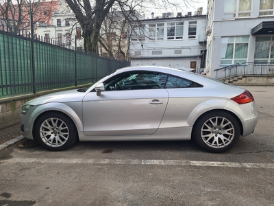 Audi TT II (8J) Audi TT 2.0 fsi turbo tfsi 200km kod BWA salon pl