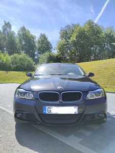 BMW e90 320i