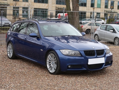 BMW SERIA 3 IV (E90/E91/E92/E93) BMW SERIA 3 , Xenon, Klimatronic, Tempomat, Parktronic,