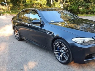 BMW Seria 5 F10-F11 M5 Limuzyna 4.4 V8 560KM 2012