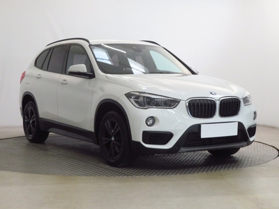 BMW X1 F48 , Salon Polska, Automat, Klimatronic, Tempomat, Parktronic