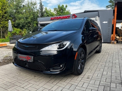 Chrysler Pacifica II 2020