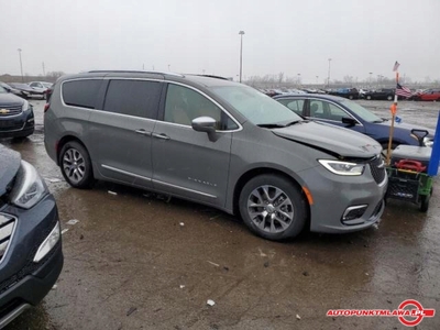 Chrysler Pacifica II 2022