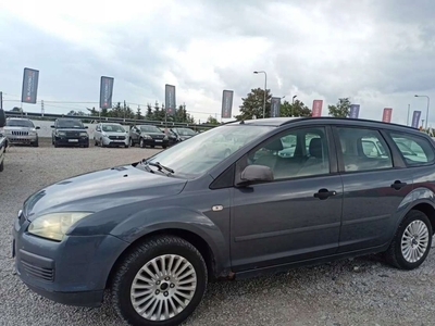 Ford Focus II Kombi 1.6 Duratec 100KM 2005