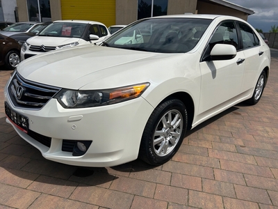 Honda Accord VIII Sedan 2.0 VTEC 156KM 2010