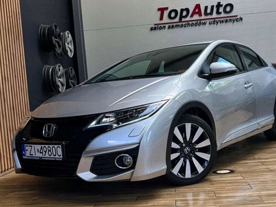 Honda Civic IX Hatchback 5d 1.8 i-VTEC 142KM 2015