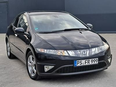 Honda Civic VIII * EXTRA STAN* czarna* KLiMA* z NiEMiEC *ALUfelgi* 6biegów*