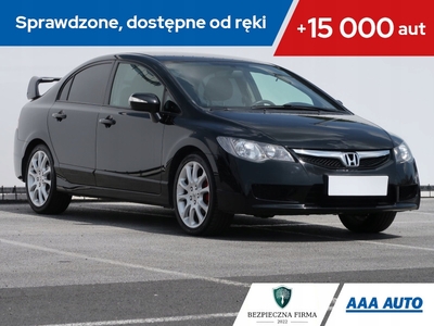 Honda Civic VIII Sedan 1.8 i-VTEC 140KM 2009