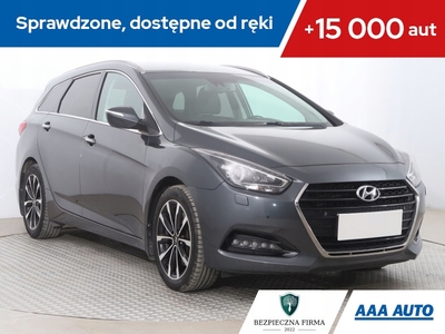 Hyundai i40 Kombi Facelifting 1.7 CRDi 141KM 2015