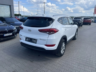 Hyundai Tucson III SUV 1.7 CRDI 115KM 2016