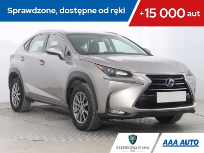 Lexus NX I SUV 300h 197KM 2015