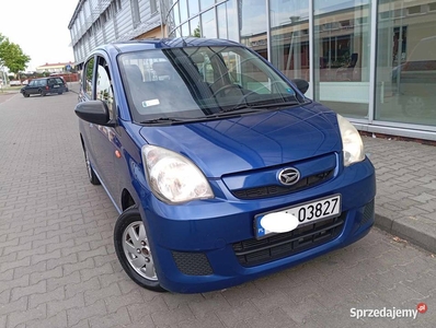 ŚLICZNE / DAIHATSU / 1.0 / B / KLIMA / 5 - DRZWI / ZAREJESTR