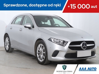 Mercedes Klasa A W177/V177 Hatchback 1.5 180d 116KM 2018