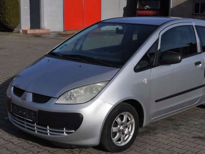 Mitsubishi Colt VI Hatchback 1.1 i 12V 75KM 2006