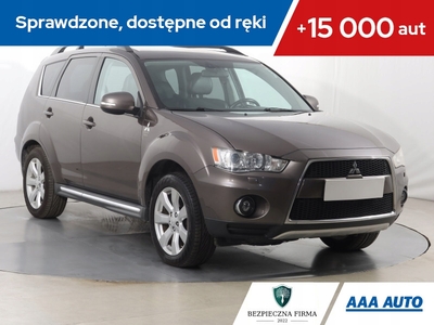 Mitsubishi Outlander II 2.2 MIVEC DID 177KM 2011