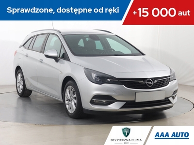 Opel Astra K Sportstourer Facelifting 1.5 Diesel 122KM 2020