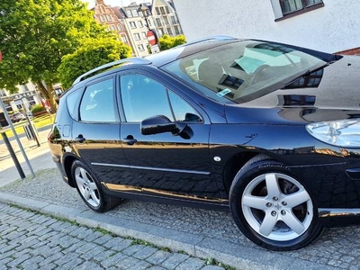 Peugeot 407 SW 1.6HDI 110KM / Piękny Stan / Kombi/ Panoramiczny DACH