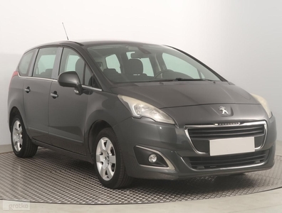 Peugeot 5008 , 7 miejsc, Klimatronic, Tempomat, Parktronic