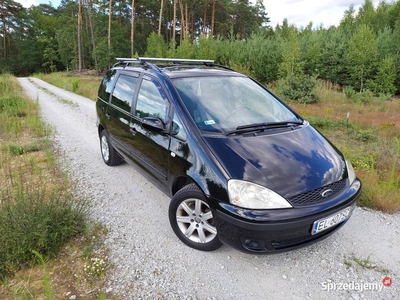 Rodzinny Ford Galaxy 2.0 LPG